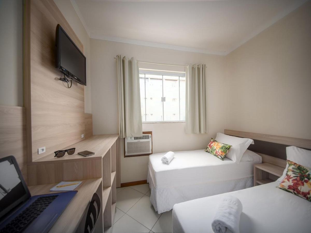 Hotel Monteiro Canasvieiras 4*